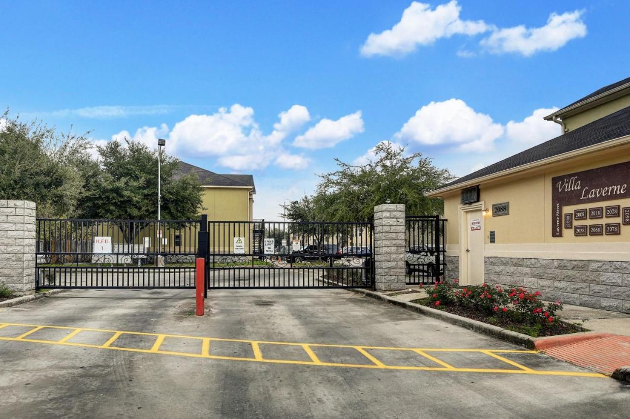 Villa Laverne 3 Bedroom Suite Furnished Condos Houston Exterior foto